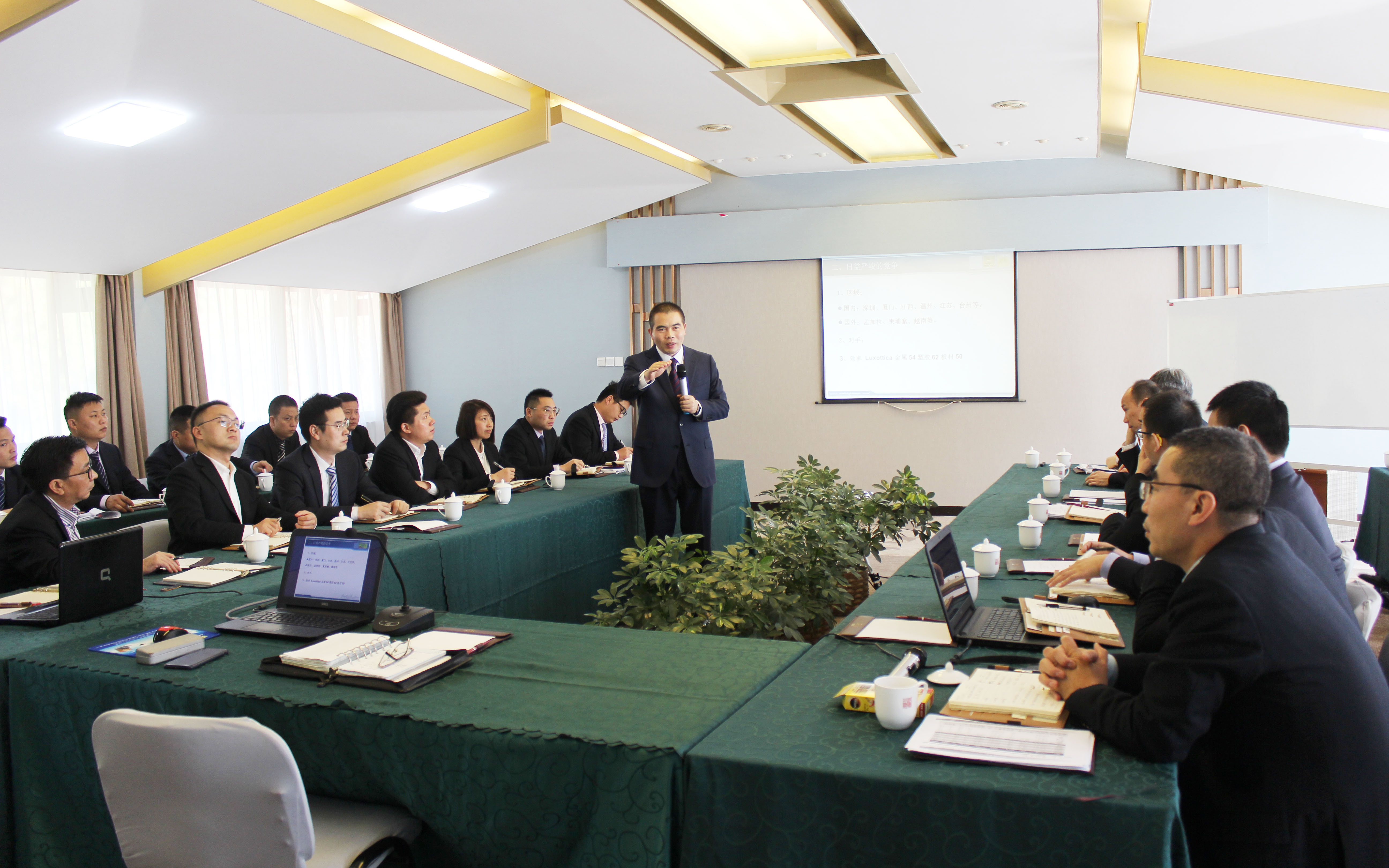 深入現(xiàn)場找原因，擁抱變革求提升