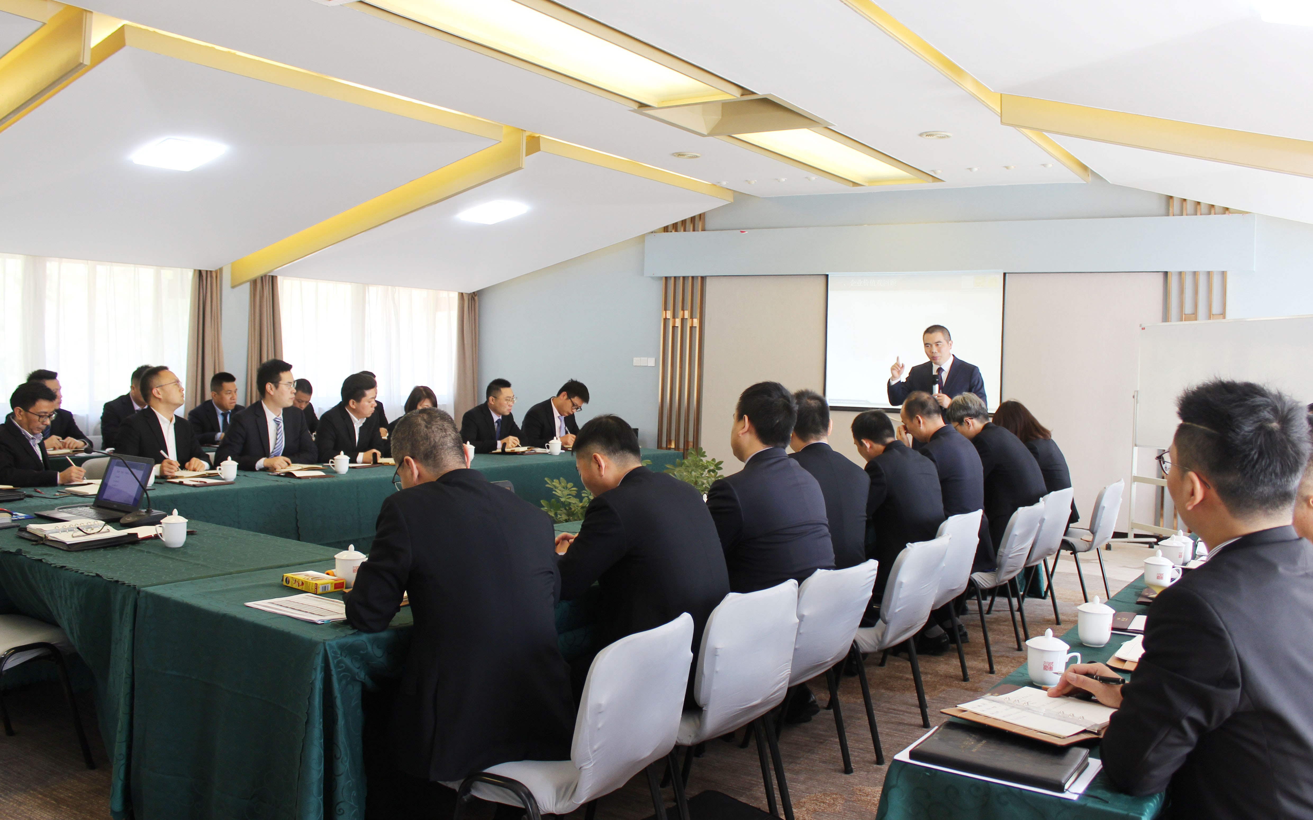 深入群眾是改革的基礎