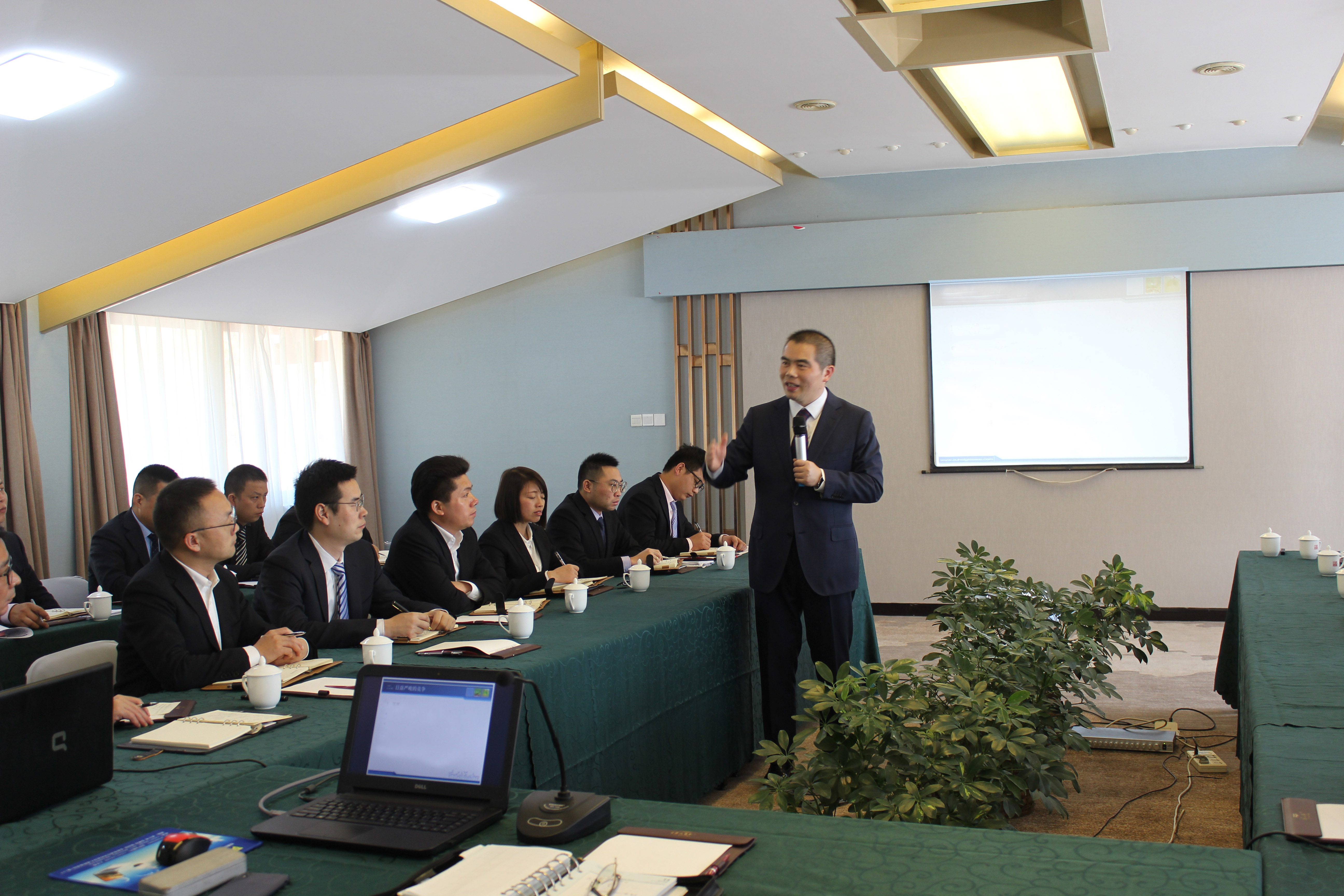 1595242080442032471.jpg 1595242080442032471.jpg