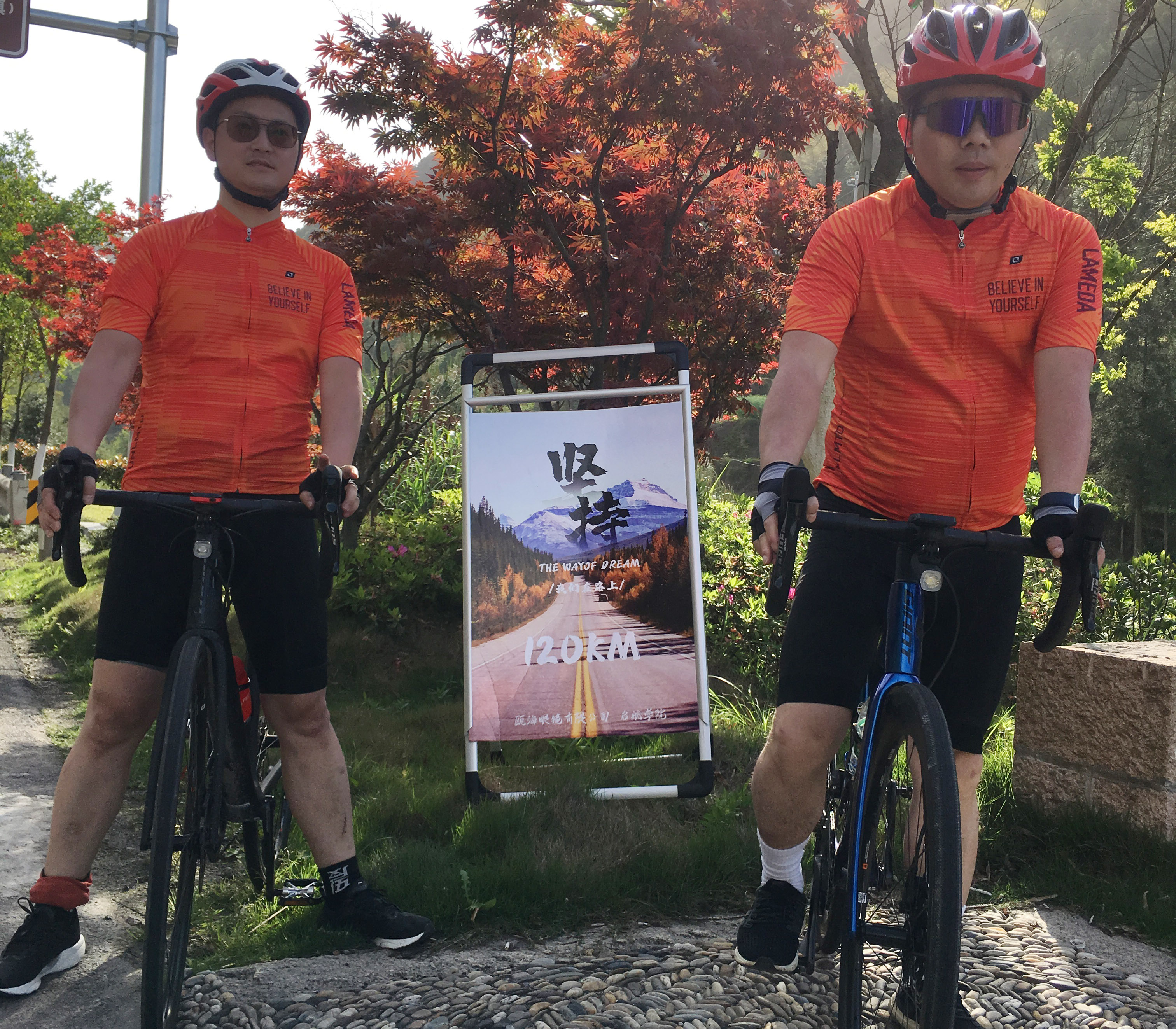 1619049839478063876.jpg 1619049839478063876.jpg