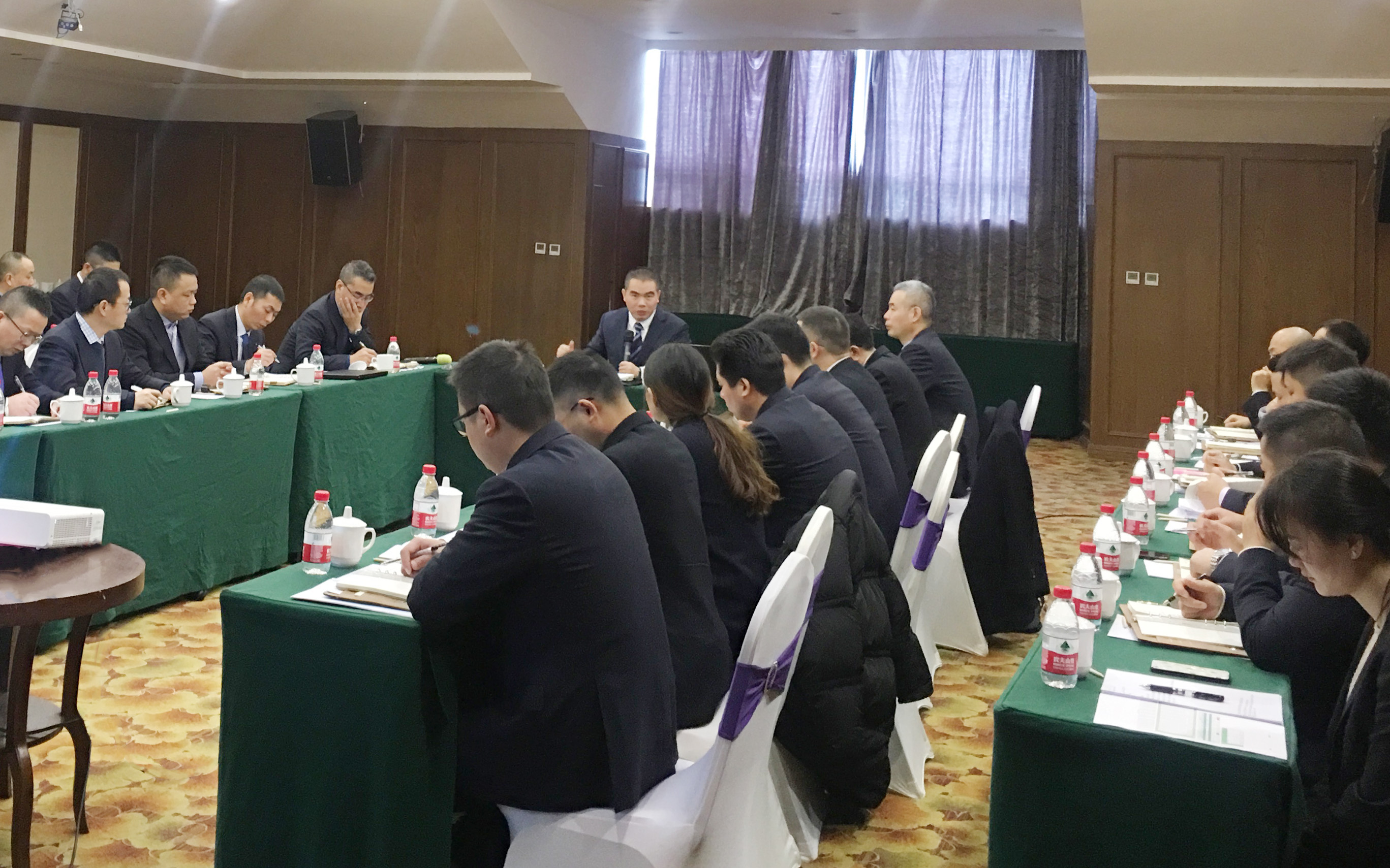 擁抱變革、抓好技改