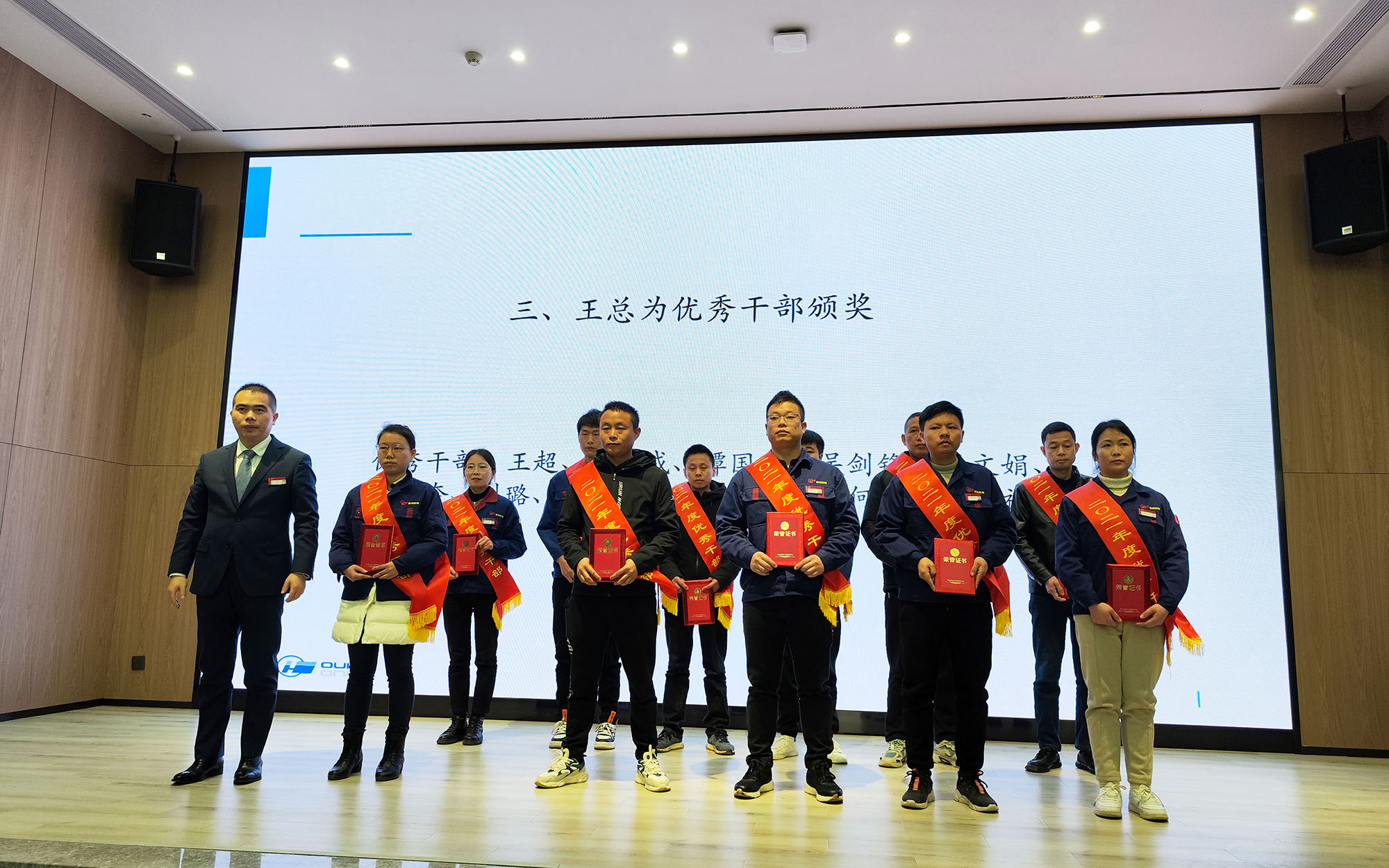 1644982968647087343.jpg 1644982968647087343.jpg