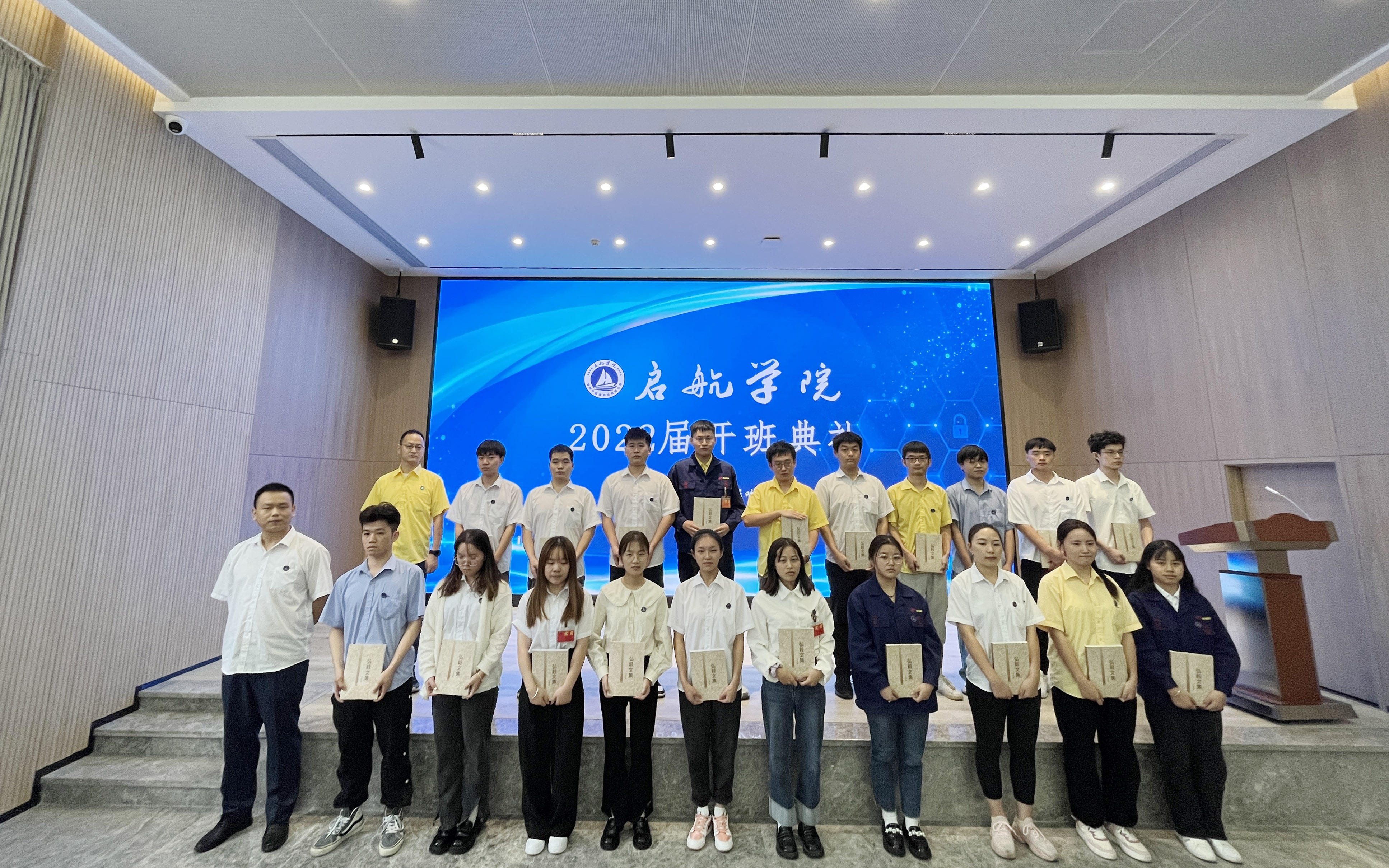 1665218432646050126.jpg 1665218432646050126.jpg