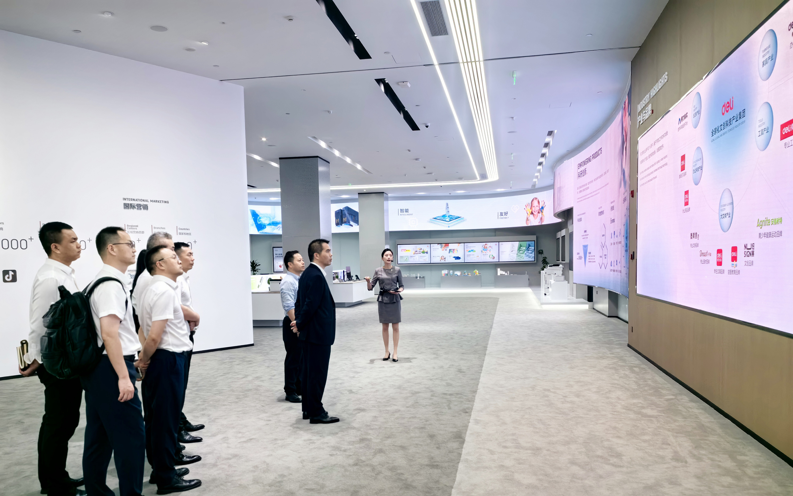 1718237018294056162.jpg 1718237018294056162.jpg