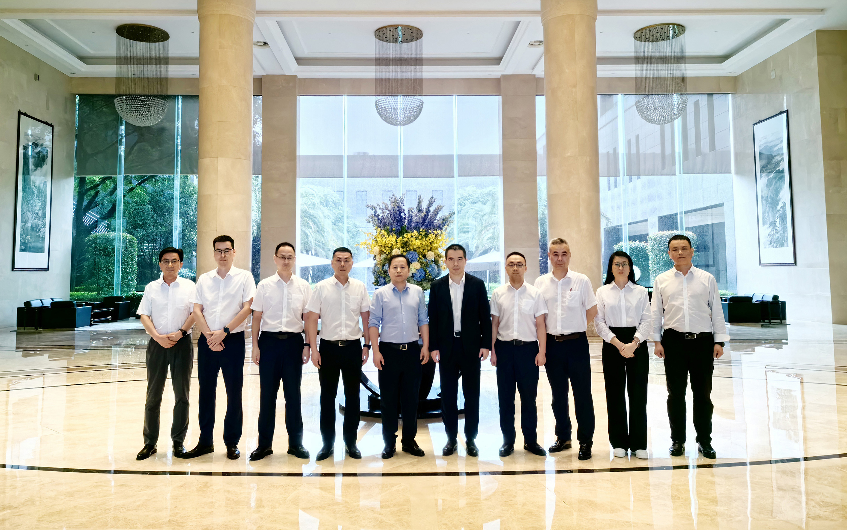 高層團(tuán)隊(duì)赴得力、博威走學(xué)