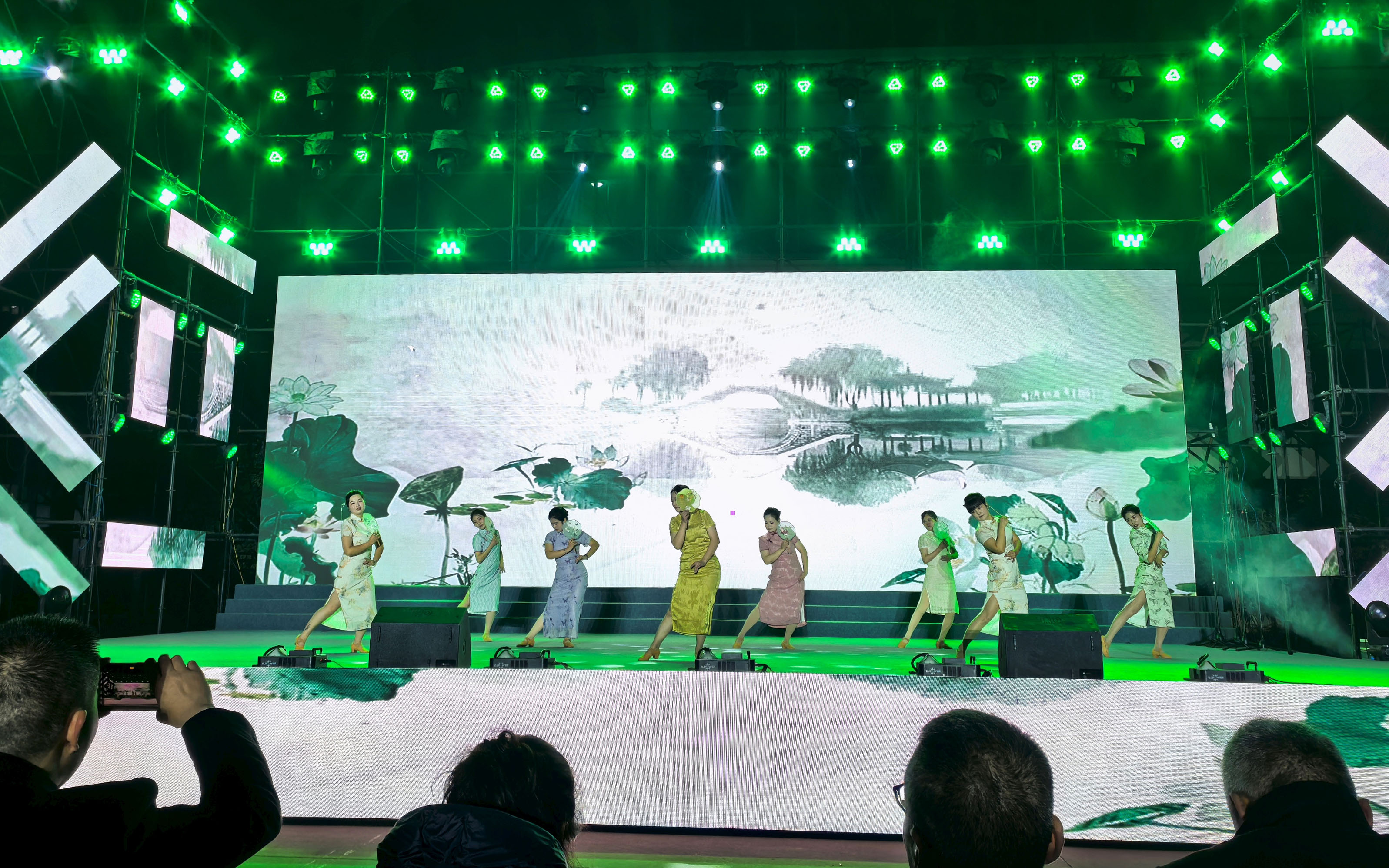 1735949725668017372.jpg 1735949725668017372.jpg